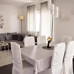 2348a Novi Vinodolski