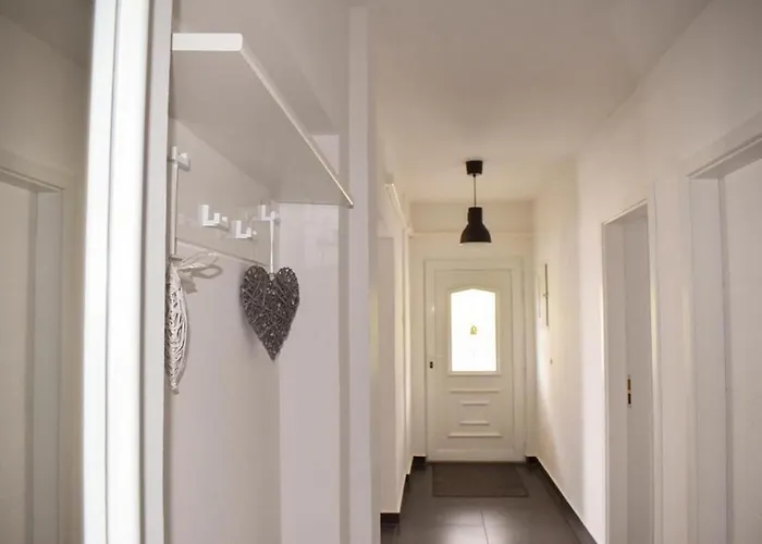 2348a Apartament *